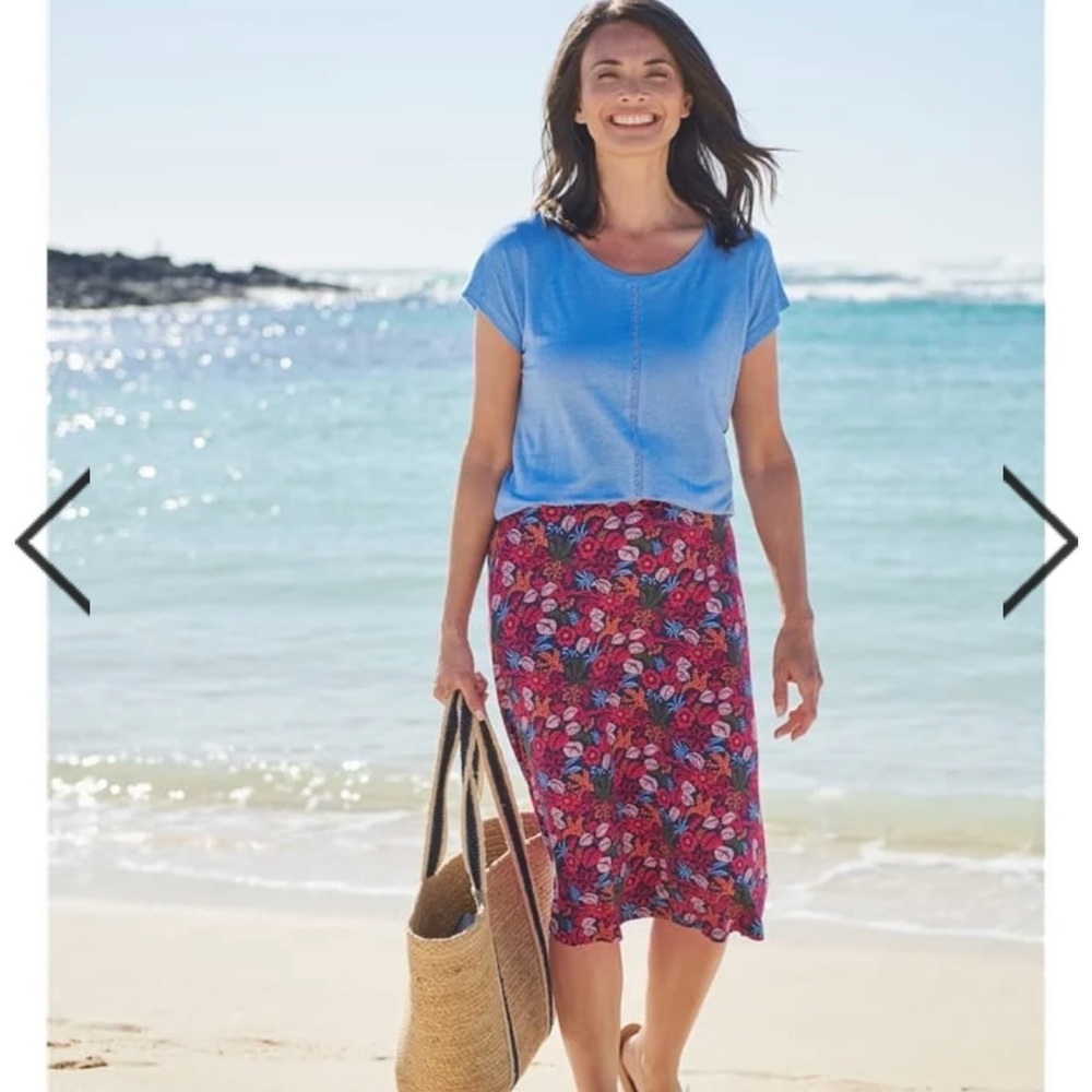 WoolOvers NWT Womens Jersey A Line Skirt size Medium
